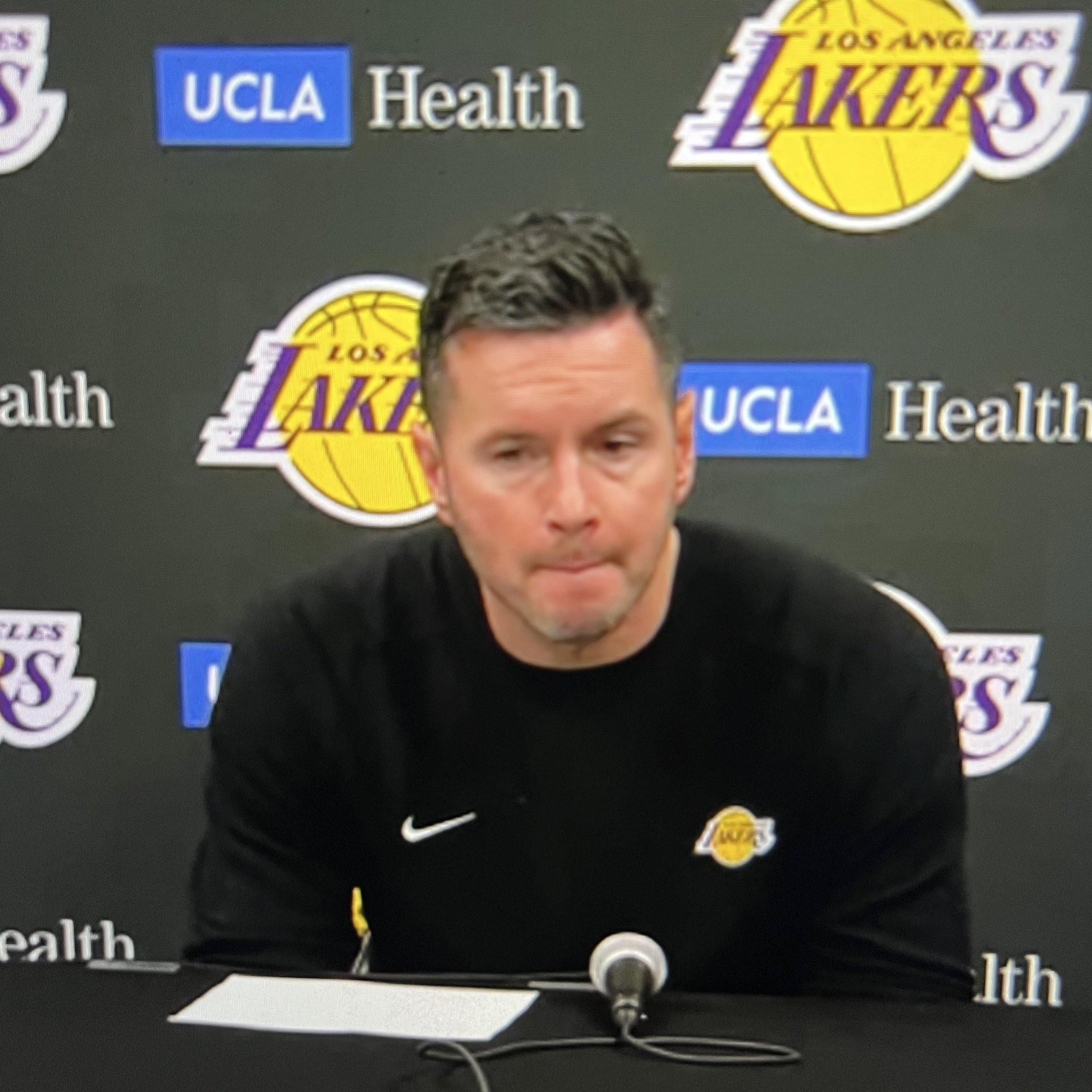 雷迪克：以这种方式输掉比赛太惨了，对手的远投表现不可思议